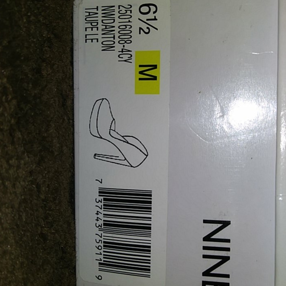 Taupe Nine West Heels